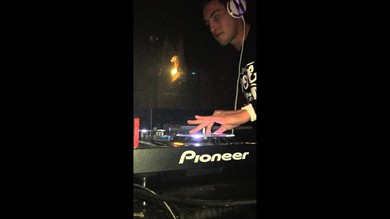 Rob Hackles DJ - Chic Nightclub Birmingham 27/2/15