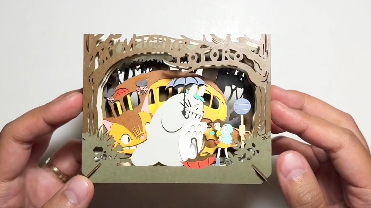 Paper theater Totoro and Cat bus at the bus station Tutorial