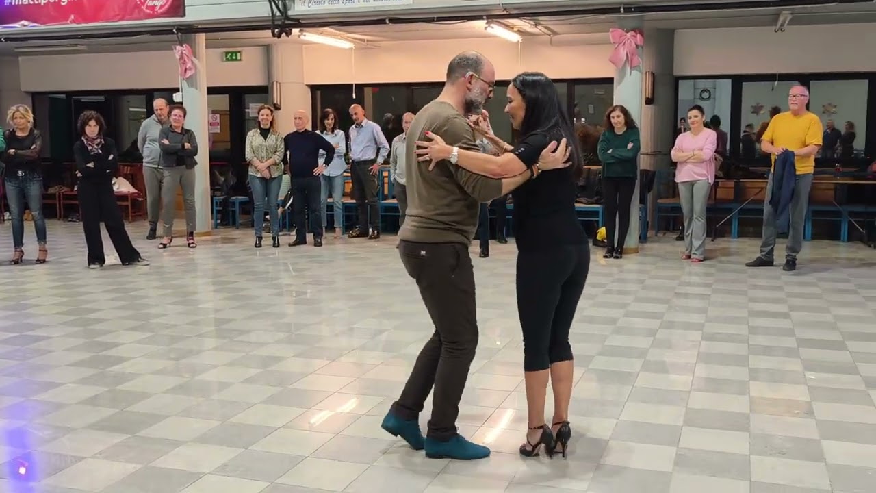 LISA ROSAMARIA TANGO 2