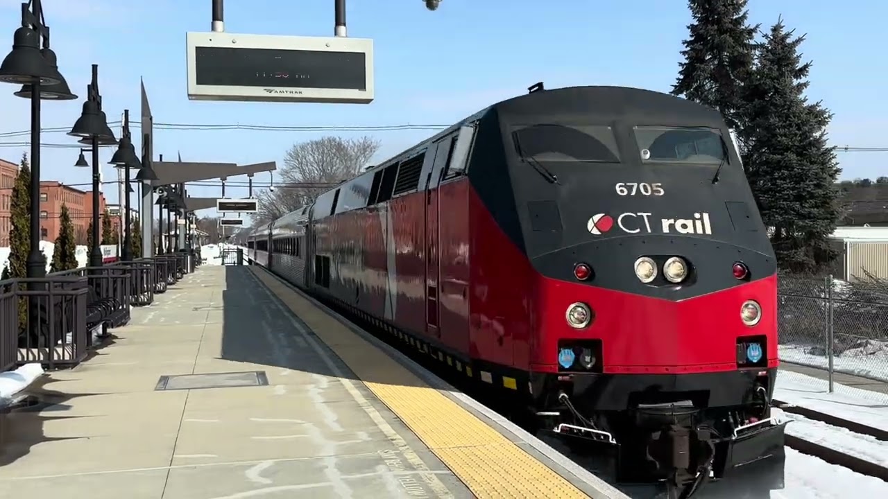 A few trains at Wallingford