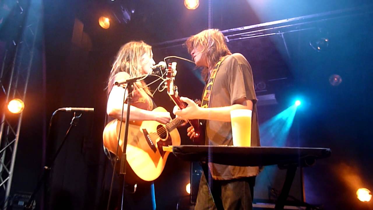 Evan Dando & Sara Johnston - Round Here (Paris, 28 Feb. 2015)