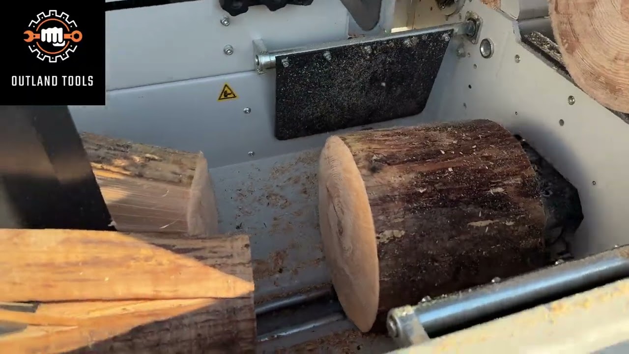 Lumag SSA500DHPRTRS Tracked Firewood Processor — a serious bit of kit!