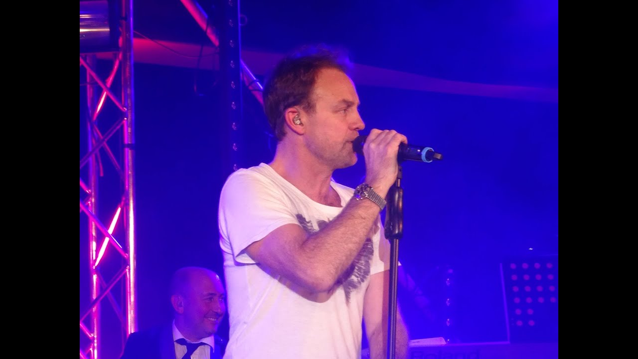 Jason Donovan - Nothing Can Divide Us - Butlins Ultimate 80's Weekend 31-01-15