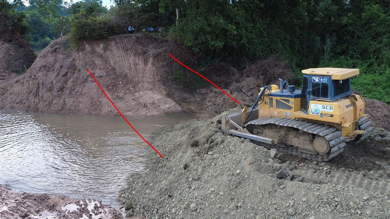 New Road Connection! Skillful Bulldozer Operator Tackling Flooded Road Construction.