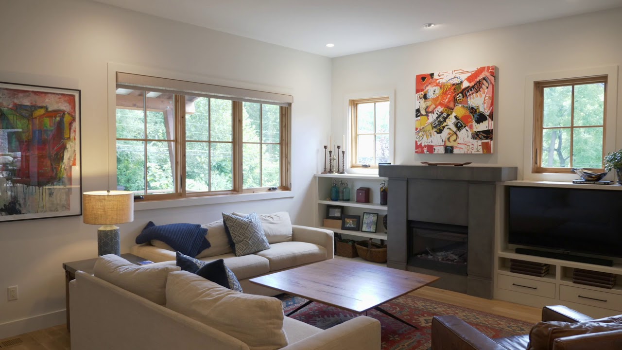 Take a tour of 133 Wellington Street in West Asheville