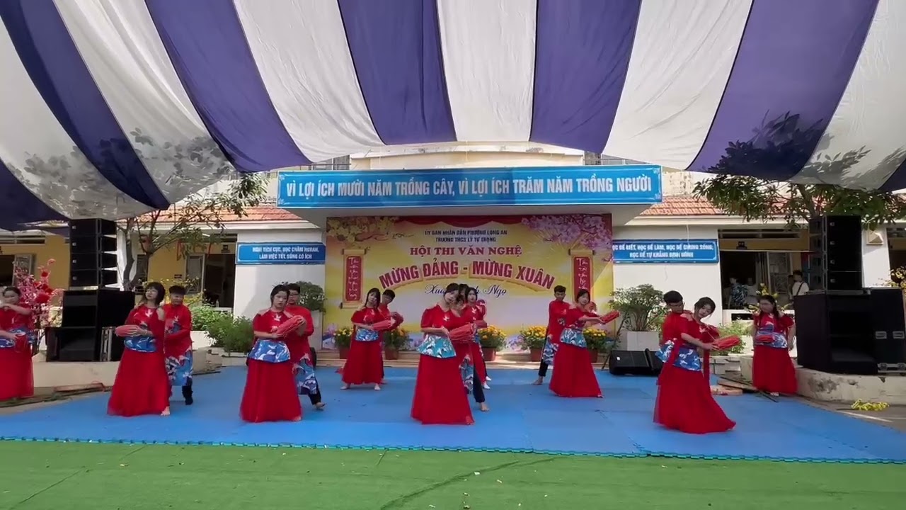 ngày 10 tháng 2, 2026