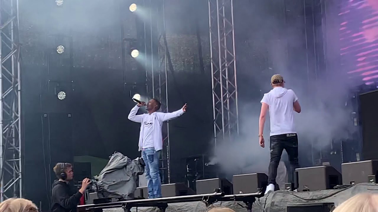 Einár Ft k27 LIVE- FUSK-Smash festival