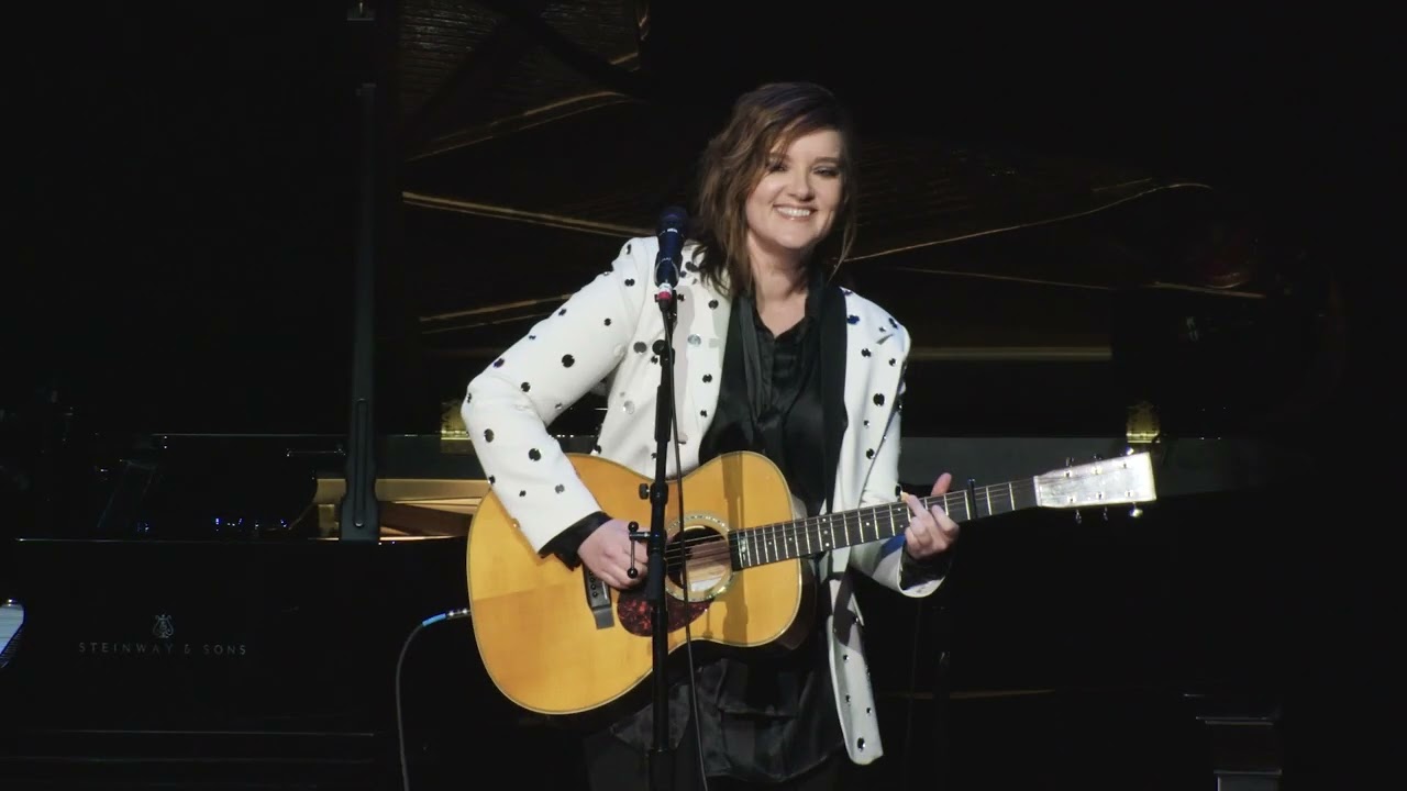 Brandy Clark performs tribute to 2023 NMPA Songwriter Icon Brandi Carlile