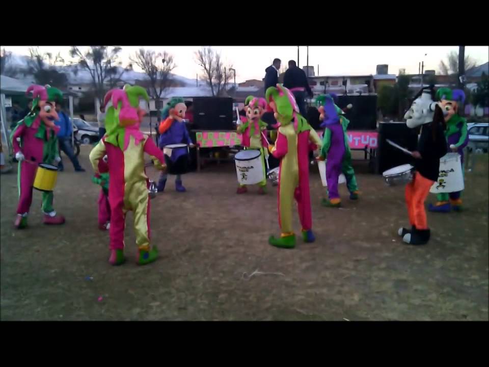 Retumba Base festival dia de la juventud