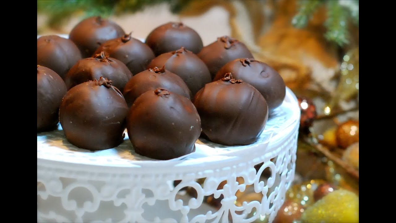 Homemade Coconut Bonbons ~ Christmas