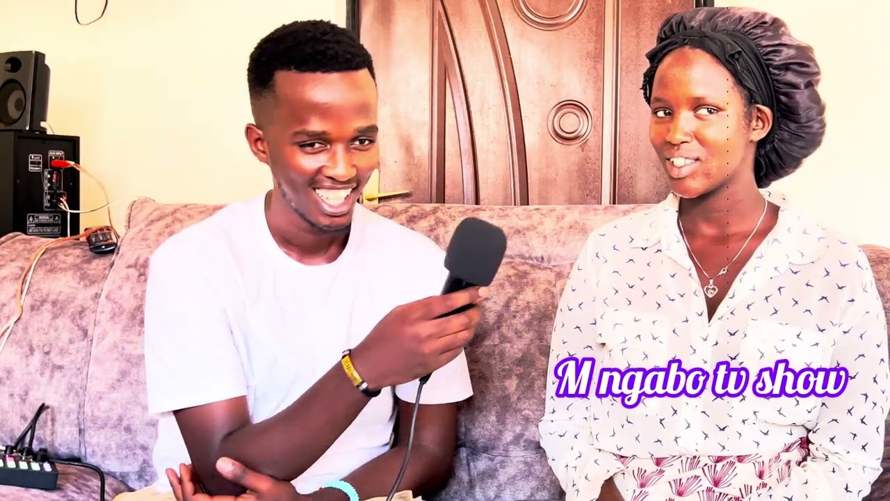 NONOHO NYAKAZUNGU AGARUTSE AVUNIRA MUMAVI😂😂😂 umva list yiwe yabakobwa 10 beza😂😂