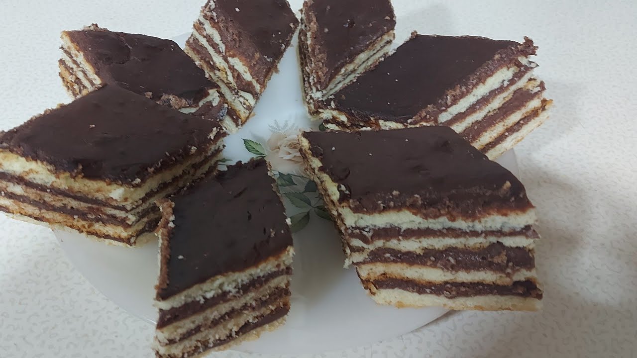 Prăjitură in foi cu crema de cacao /Sheet cake with cocoa cream