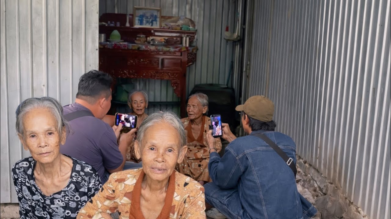 Chuyện Lạ: Hai bà cụ 