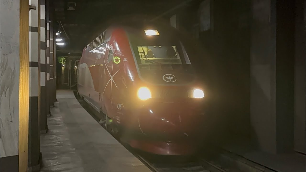 Trains at Bruxelles-Central Station (4K) 20-01-26