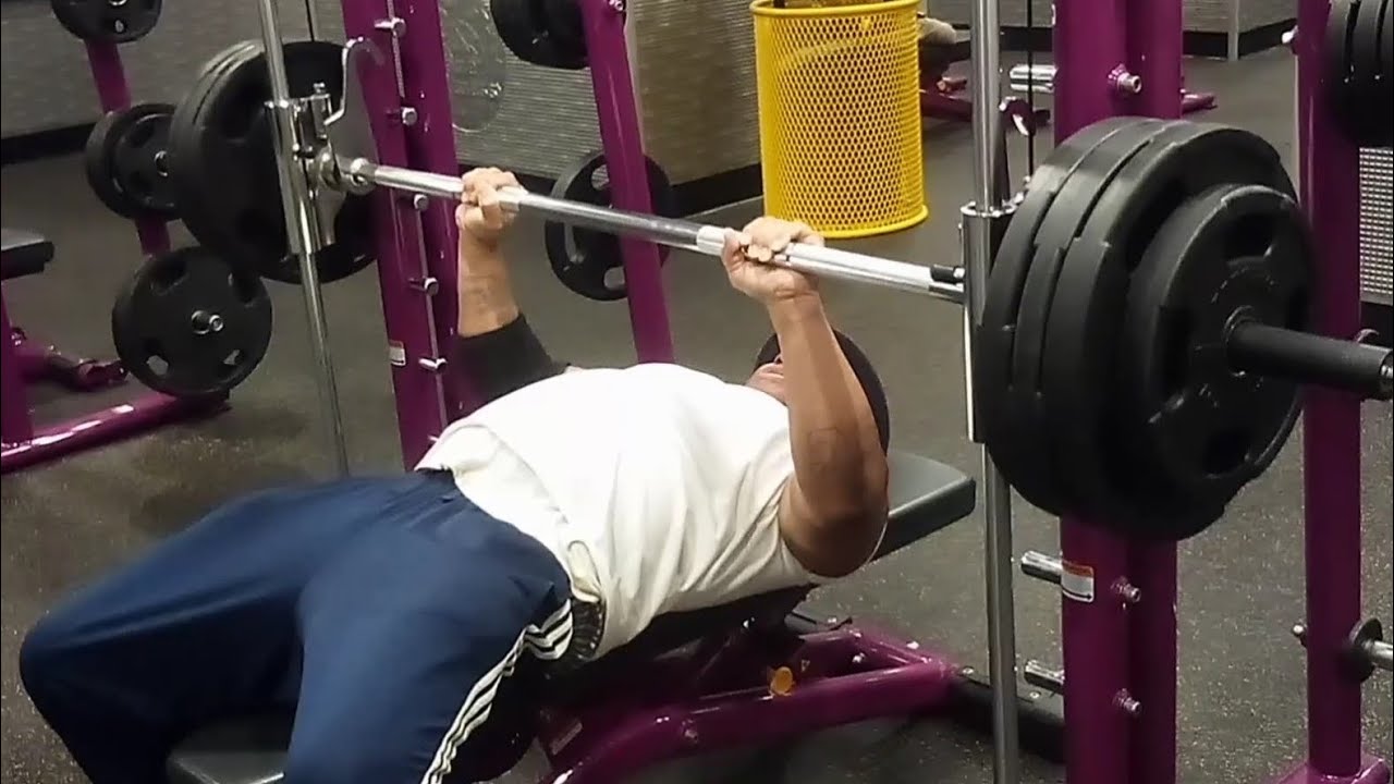 365 LB BENCH PRESS DROPSET TO (315 LBS PAUSED REPS)