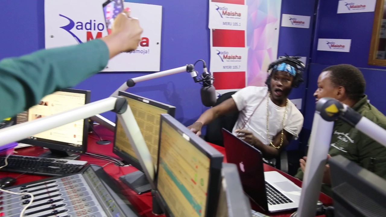 Mwende Macharia akichangamka na 'Body Fine' ya Arrow Bwoy (Konnect Show)