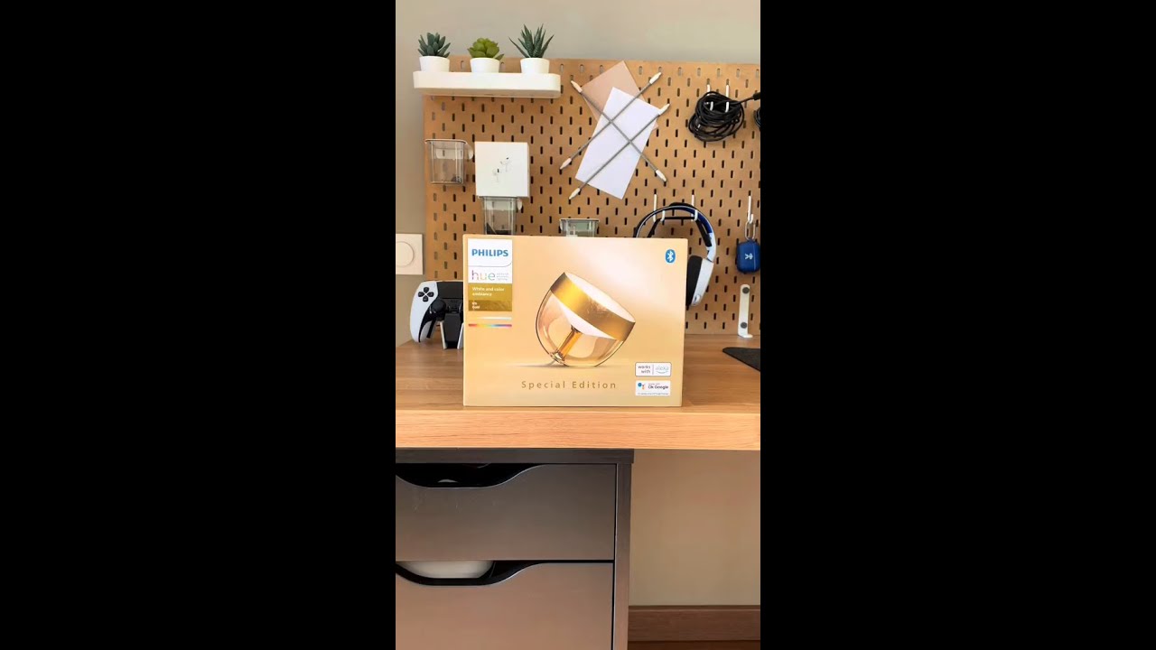Discover the #PhilipsHueIris