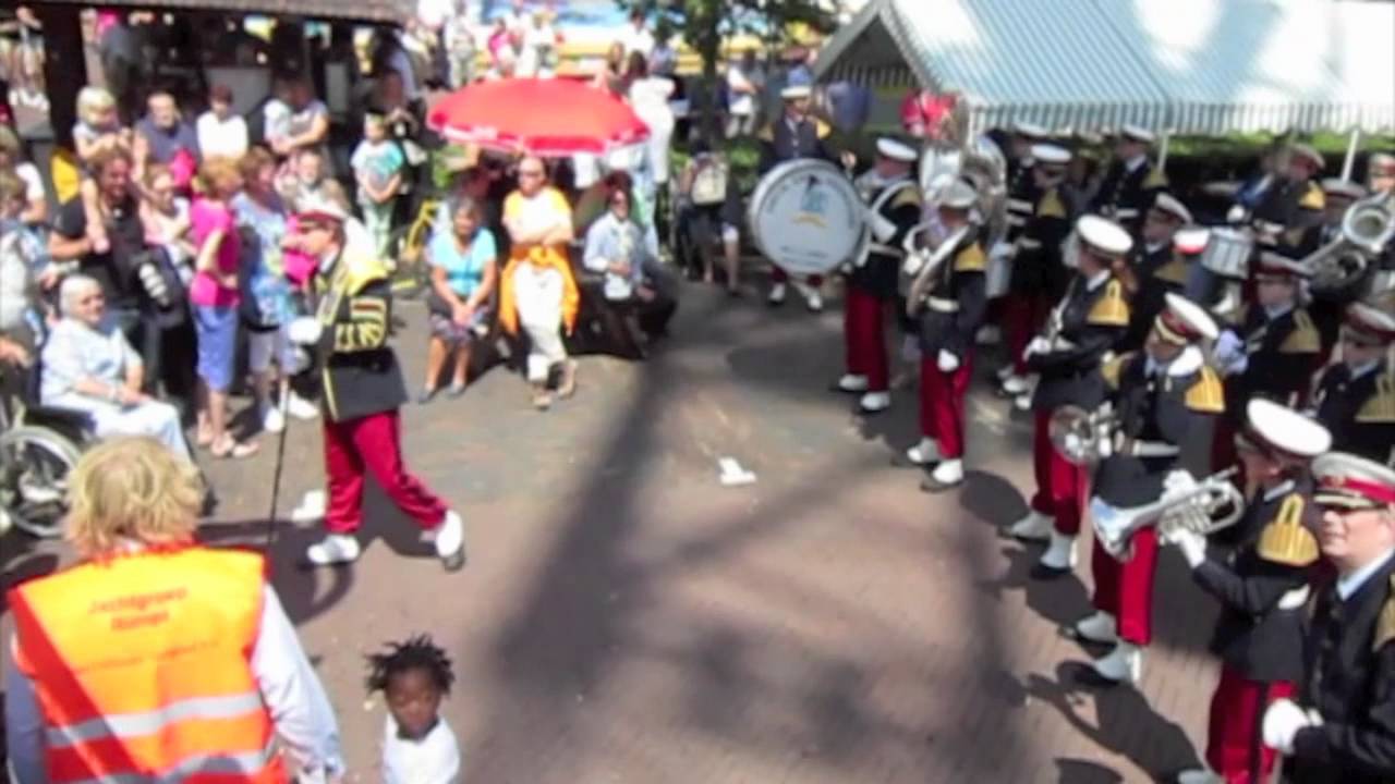 MCC opent de Kermis in Laren, 2012 (1)