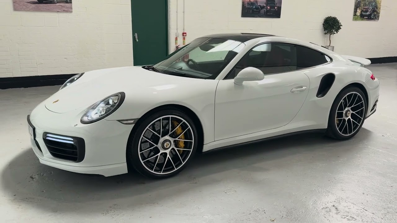 PORSCHE TURBO