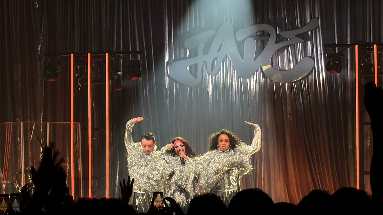 Jade 'Before You Break My Heart' Live @ the THAT’S SHOWBIZ BABY! Tour in Los Angeles (Feb. 2, 2026)