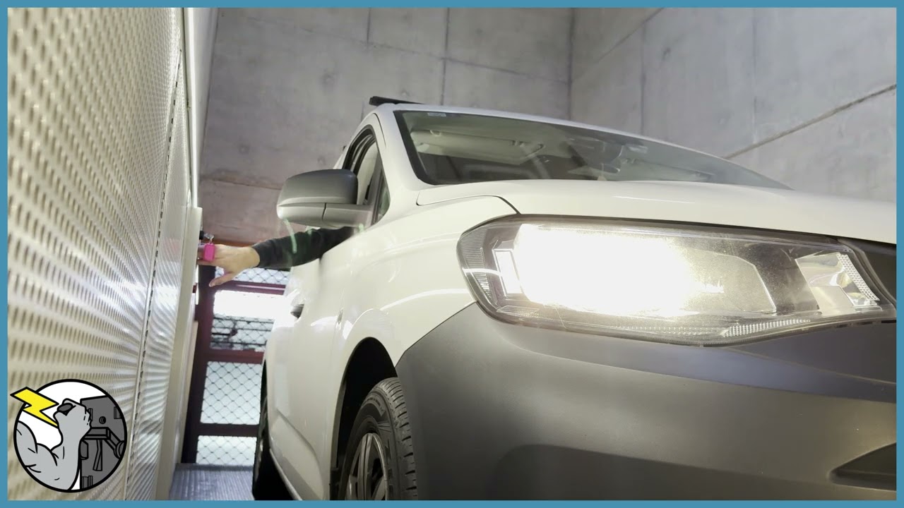 Maximize your building’s potential with a car lift, perfect for a small footprint. 🏢🚗