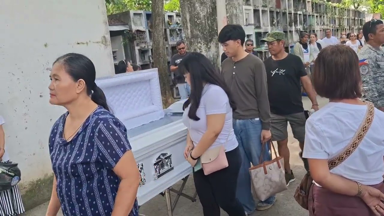 Lolo's farewell