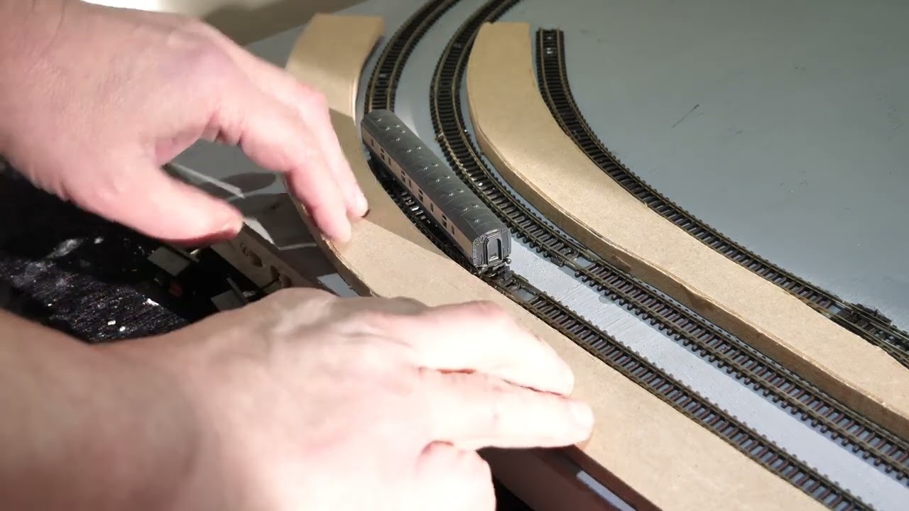 N Gauge 4x2 Layout Part 5 Building platforms and running some locos.