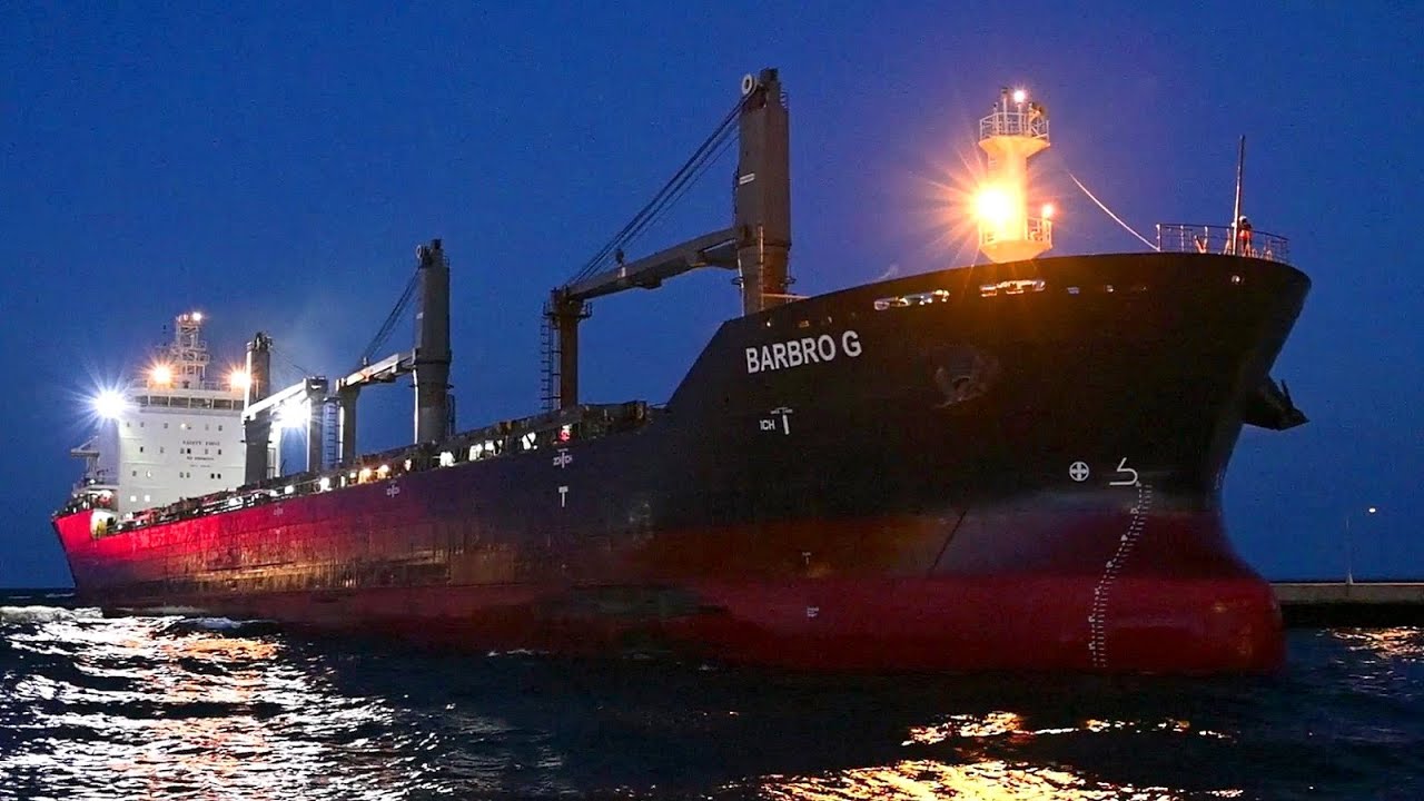 Barbro G - What Happens When the Lift Bridge Doesn't Answer the Radio?