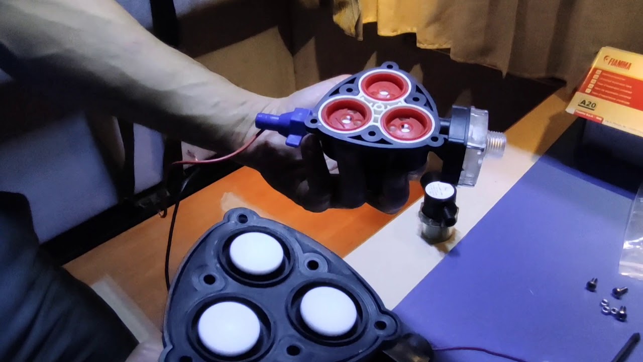 Reparación de bomba de agua AQUA 8 autocaravana