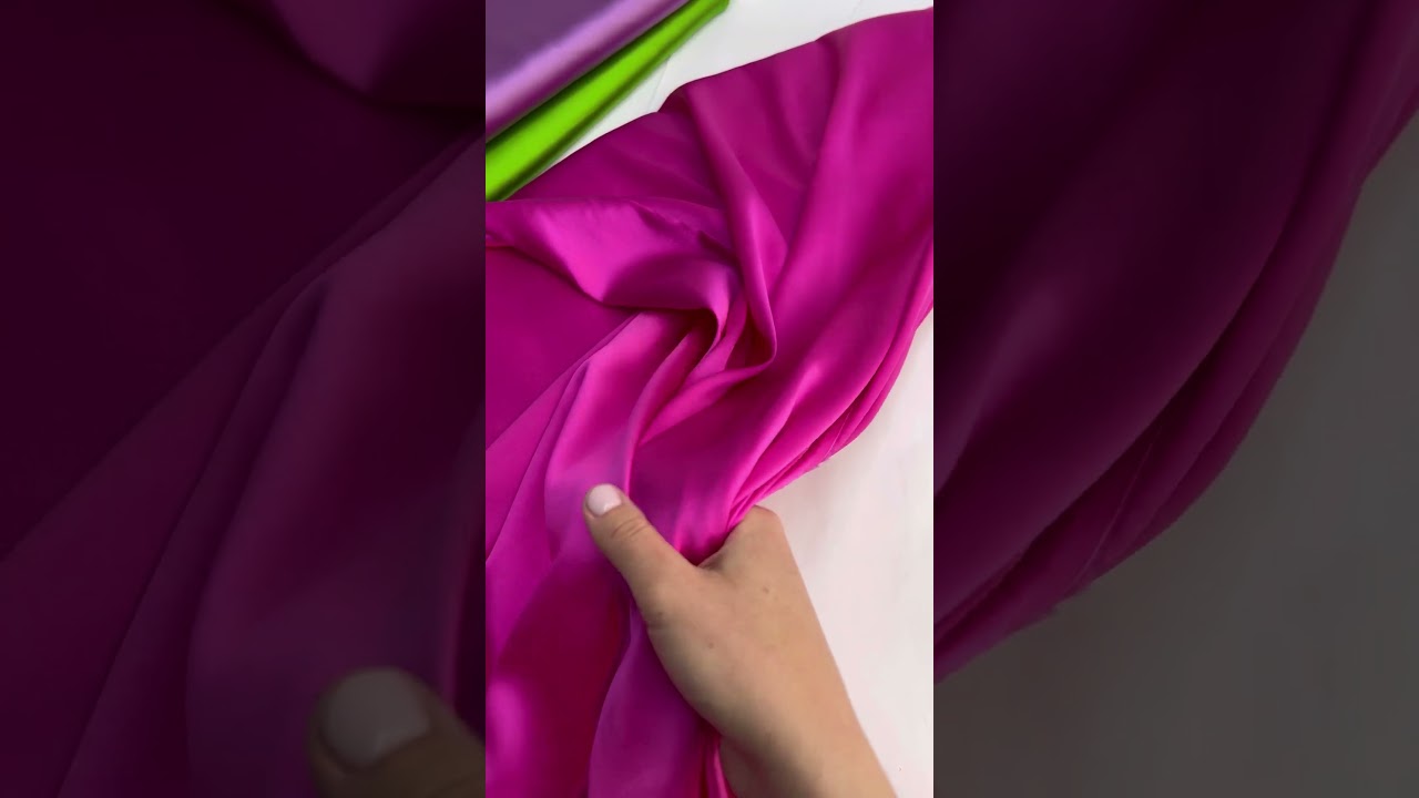 Satyna jedwabna elastyczna - różowy neon