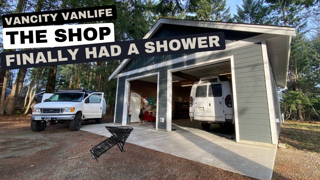 TWO SHOWERS in ONE MONTH | My Bed And Steering Wheel Are 10 Feet Apart. YUP! VAN LIFE