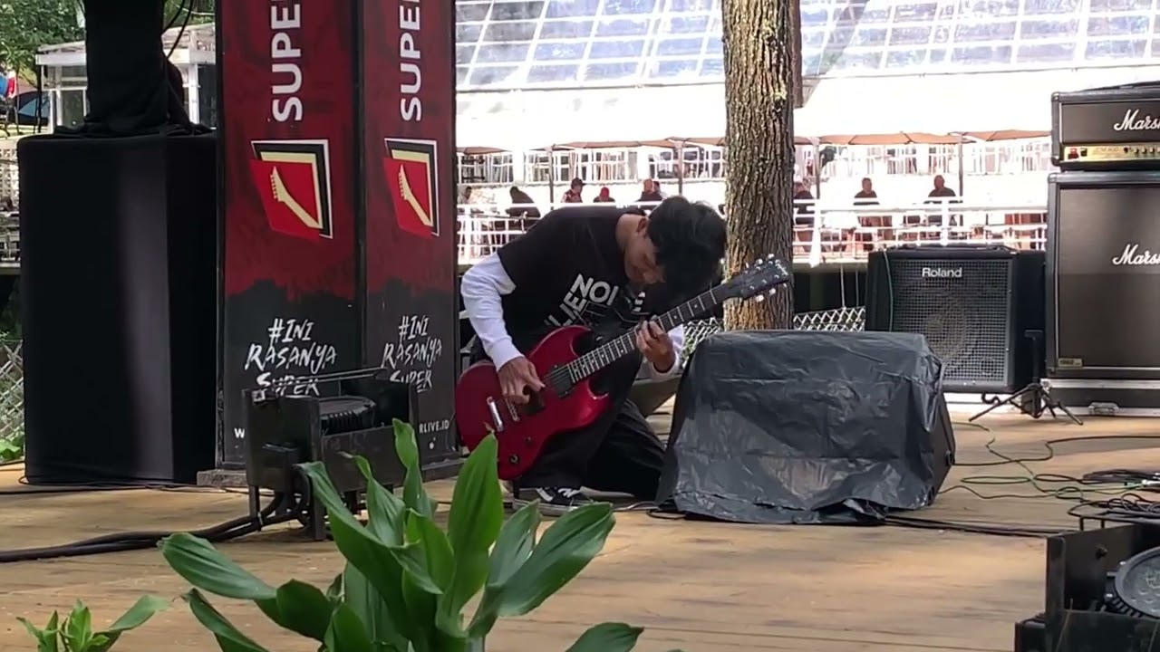 Melukis memar dilangit ibu - Rekah (Cover By Bloomys) Live at Lembang Fest Audition