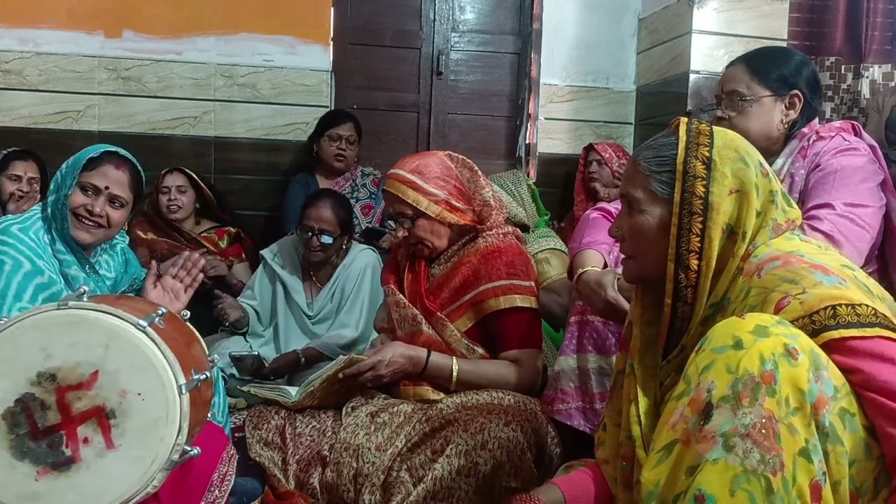 भोले जी का धमाकेदार भजन लेकर भूतों की टोली दरवाजे खड़ी रे आज मेरे शंकर बारात लाये रे