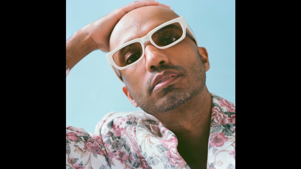 Bad Colours - Watch Your Tone