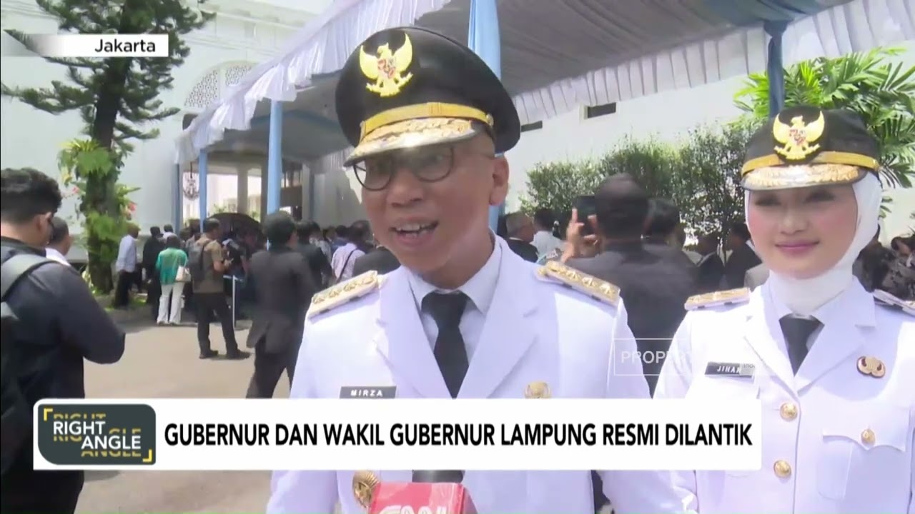 Gubernur dan Wakil Gubernur Lampung Resmi Dilantik - Right Angle