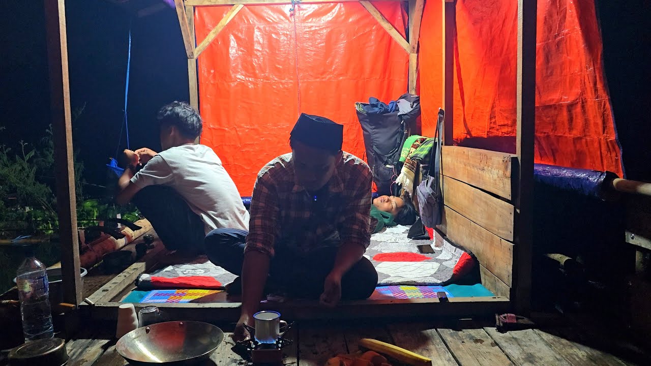 Sahur campfishing bareng si gomes dan mustofa