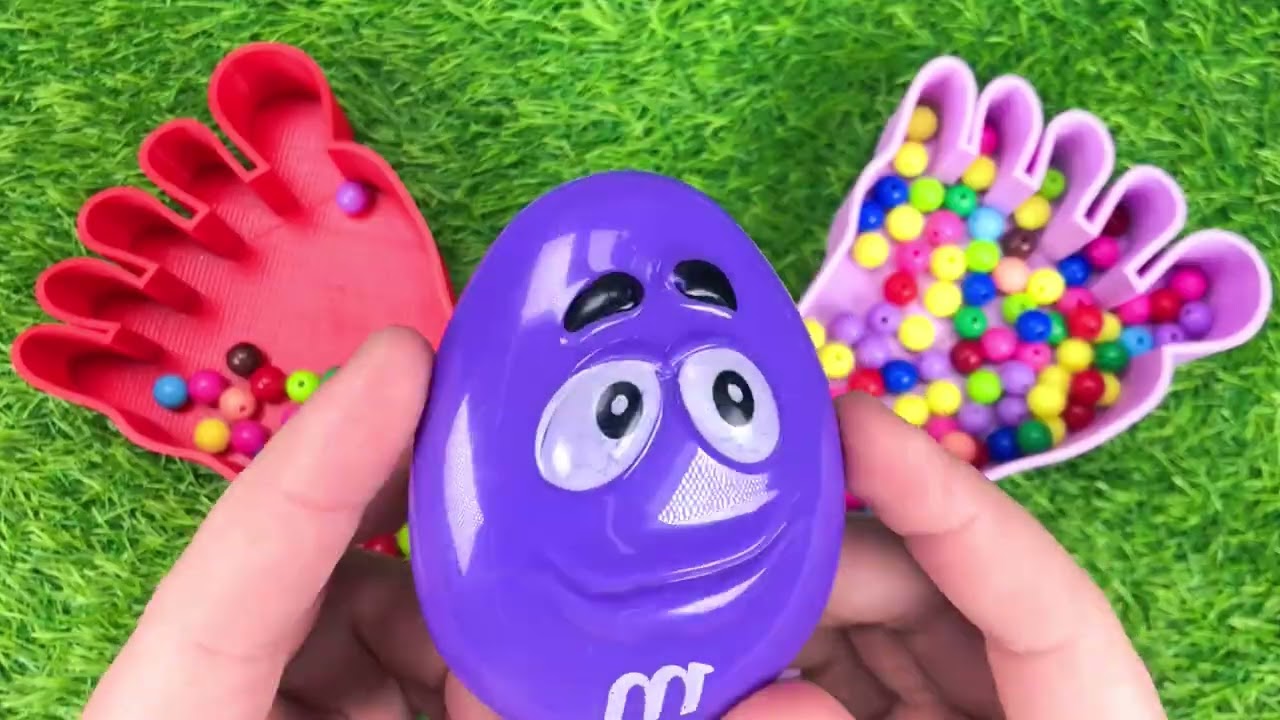 Purple Character ASMR | Pink Foot Molds & Shimmering Bead Pouring 4K