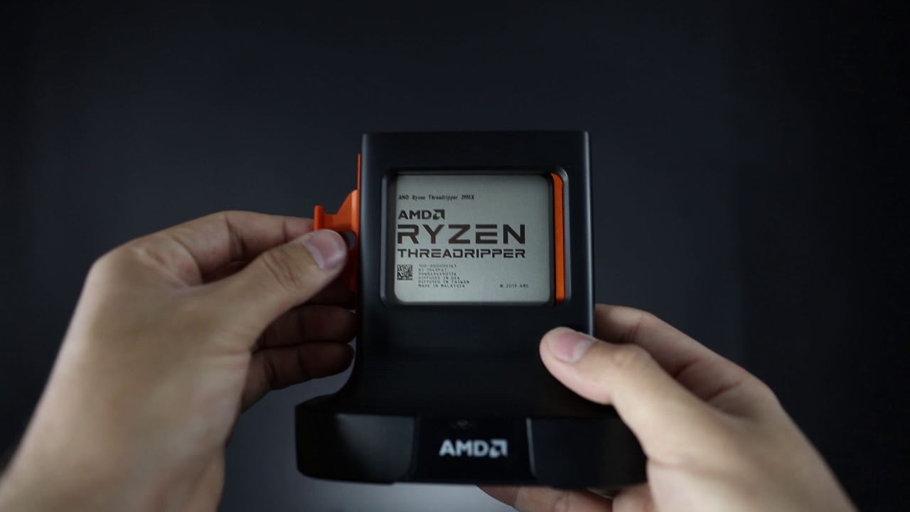 AMD Threadripper 3990X Unboxing