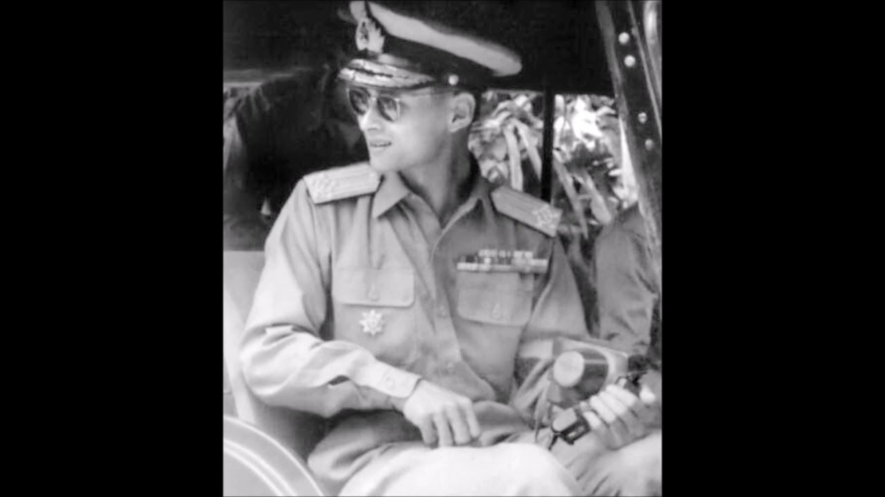 Royal Thai Marines March by King Bhumibhol Adulyadej (op.29) 1959