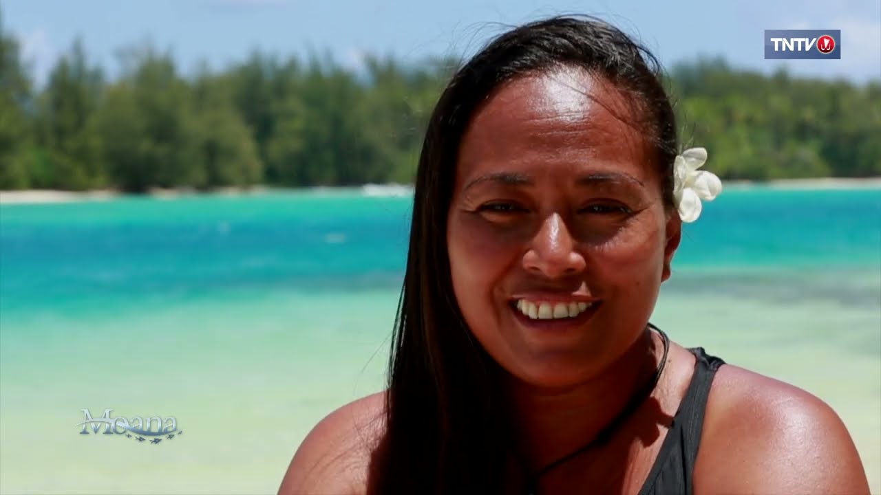 Le bateau à fond de verre de Taina à Moorea
