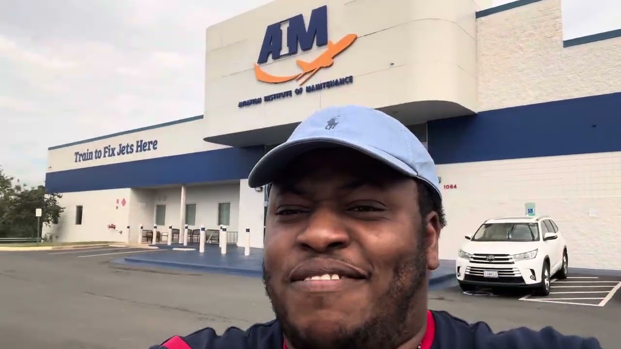 Новый студент Авиационного института технического обслуживания (AIM) 👨🏾‍🔧