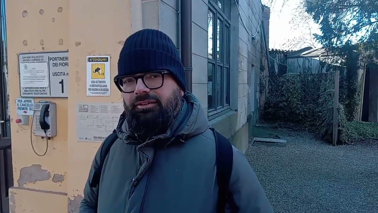 Cimitero monumentale di Modena - video 26 - entra Ernesto 