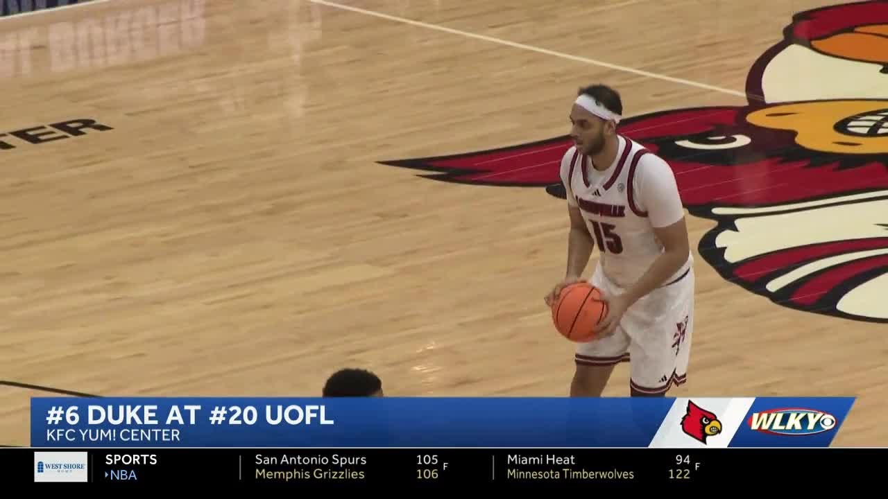 Louisville falters in second half, losing to Duke