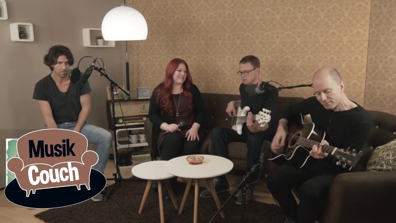 Yasmina Hunzinger & Gino Riccitelli – Über Mauern springen (Live)