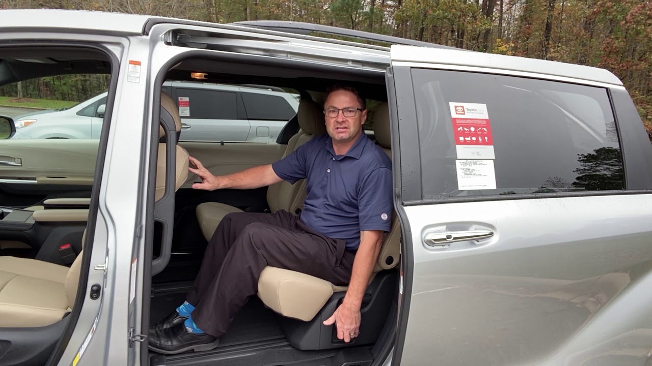 Key Highlights of 2021 Sienna XLE: Full Review, Interior, Safety, MPG, Much More!