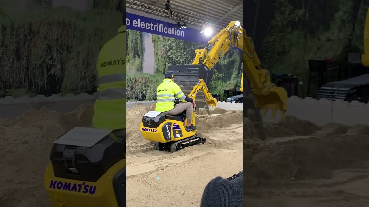 BAUMA 2022: Komatsu Minibagger. Eigentlich der kleinste Bagger der Bauma 2022