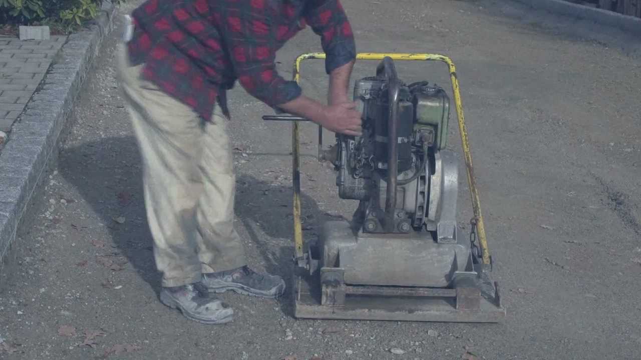 Wacker Neuson Vibrationsplatte seit 40 Jahren im Einsatz