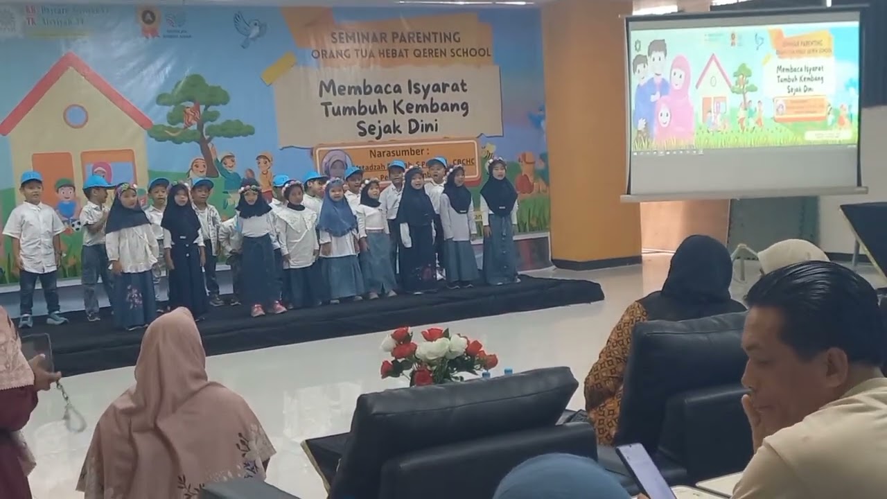 Penampilan TK Aisyiyah Sby di Seminar Parenting 