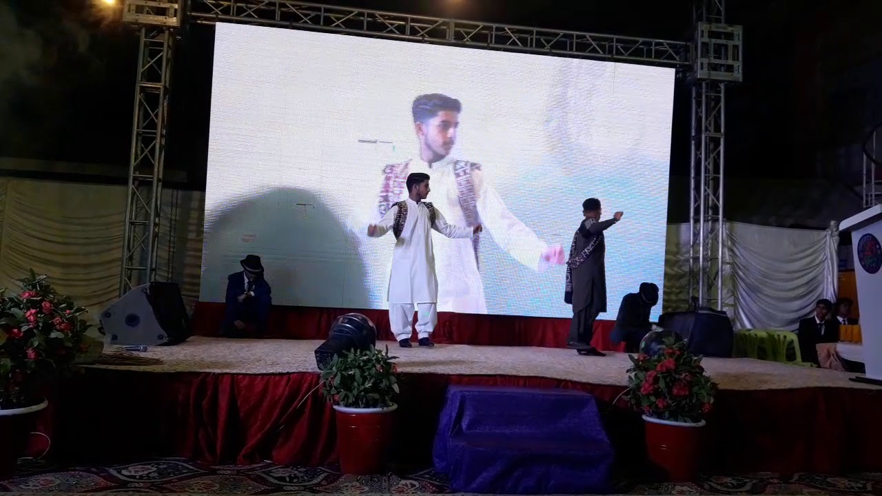 County Cambridge School Boys' Welcome Dance at Farewell Ceremony 2018-19