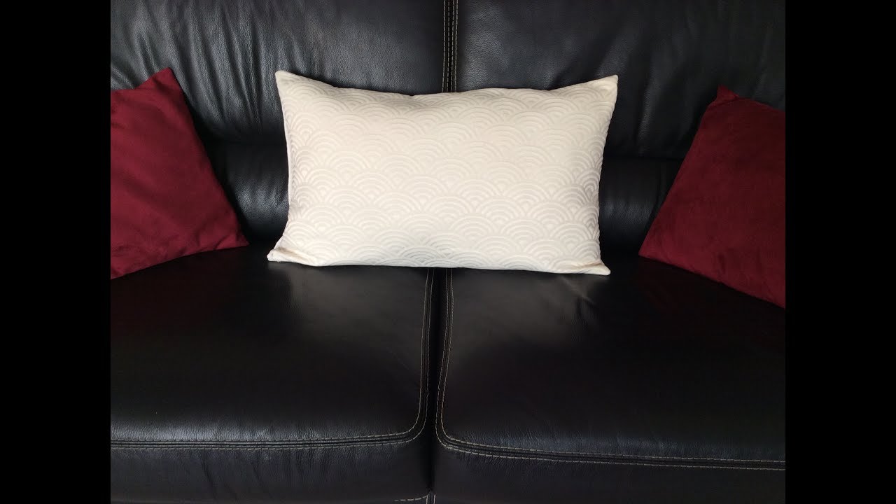 Couture Madalena Coudre Une Housse De Coussin Avec Fermeture Éclair